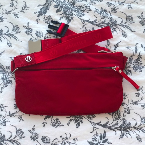 Lululemon Travel Pooch VII - Picture 4 of 9